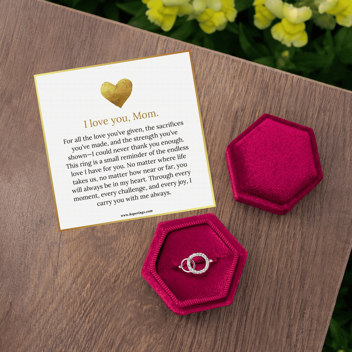 Lavisa - Forever Linked Ring - Interlocking Mom Band
