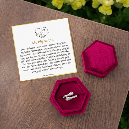 Lavisa - Big Sister Hug Adjustable Ring