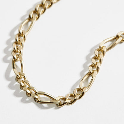 Lavisa - Classic Figaro Gold Chain Bracelet - Clasp & Finish View
