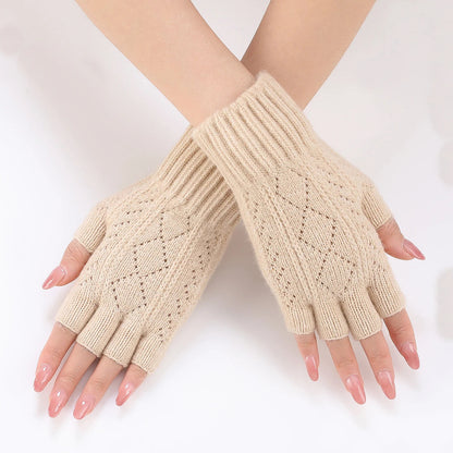 Lavisa - Soft Knit Fingerless Gloves