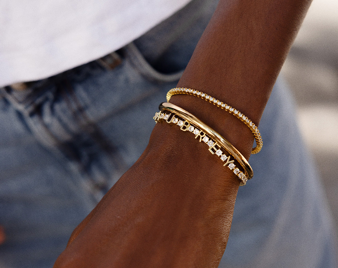 Lavisa - Custom Pavé Tennis Bracelet - Detail & Styling View