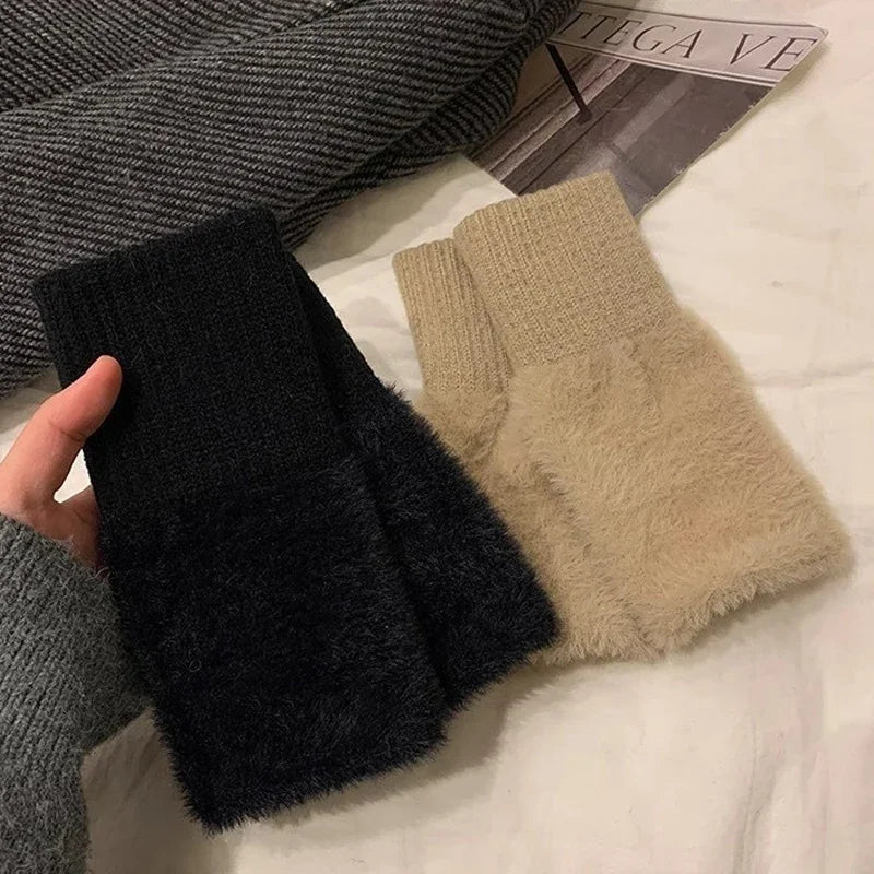 Lavisa - Plush Fingerless Winter Gloves