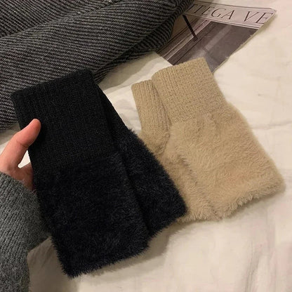 Lavisa - Plush Fingerless Winter Gloves