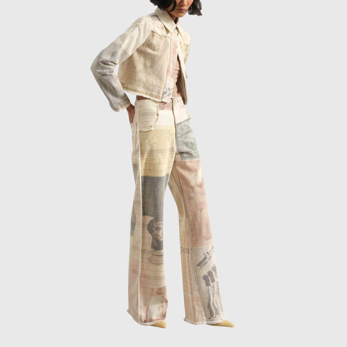 Lavisa - High Waisted Wide Leg Jeans with Raw Hem