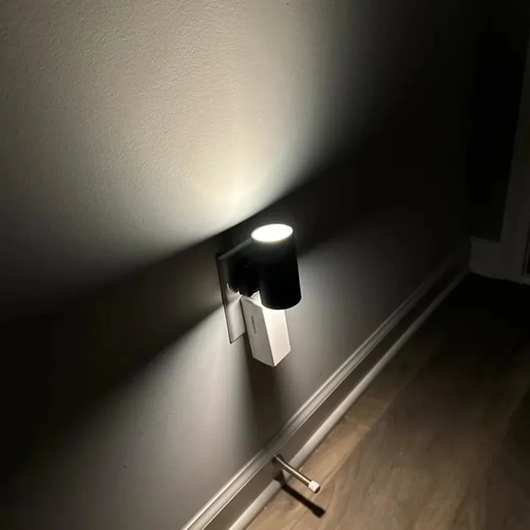 Lavisa - Premium LED Night Light with Automatic Dusk to Dawn Sensor
