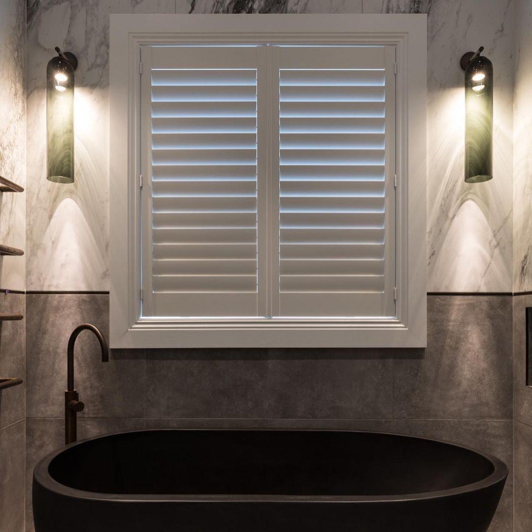 Lavisa - Cylindrical Indoor Wall Light