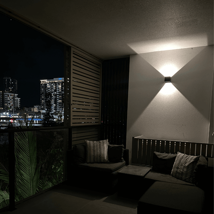 Lavisa - Rechargeable Outdoor LED Wall Light