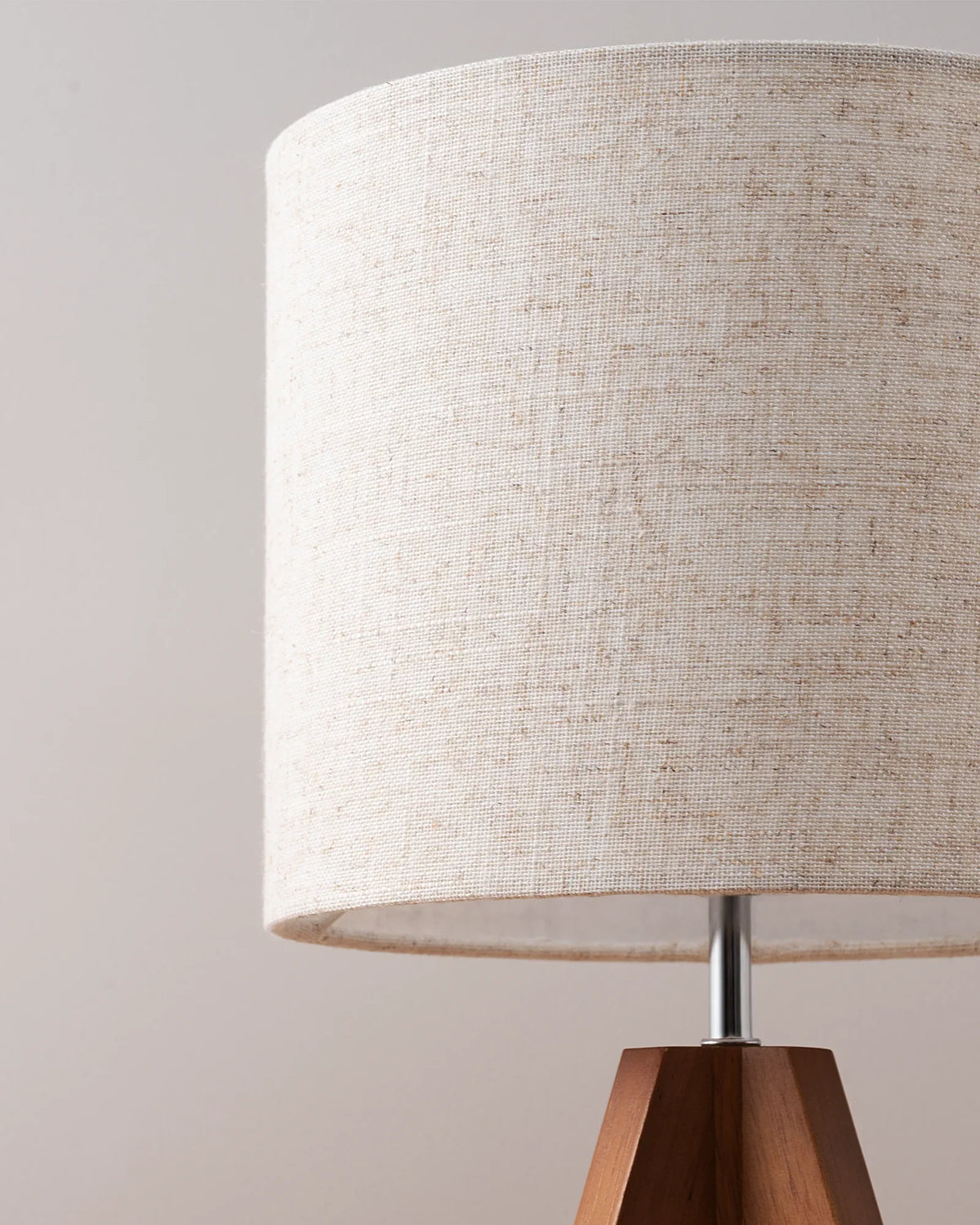 Lavisa - Modern Wooden Tripod Table Lamp with Linen Shade