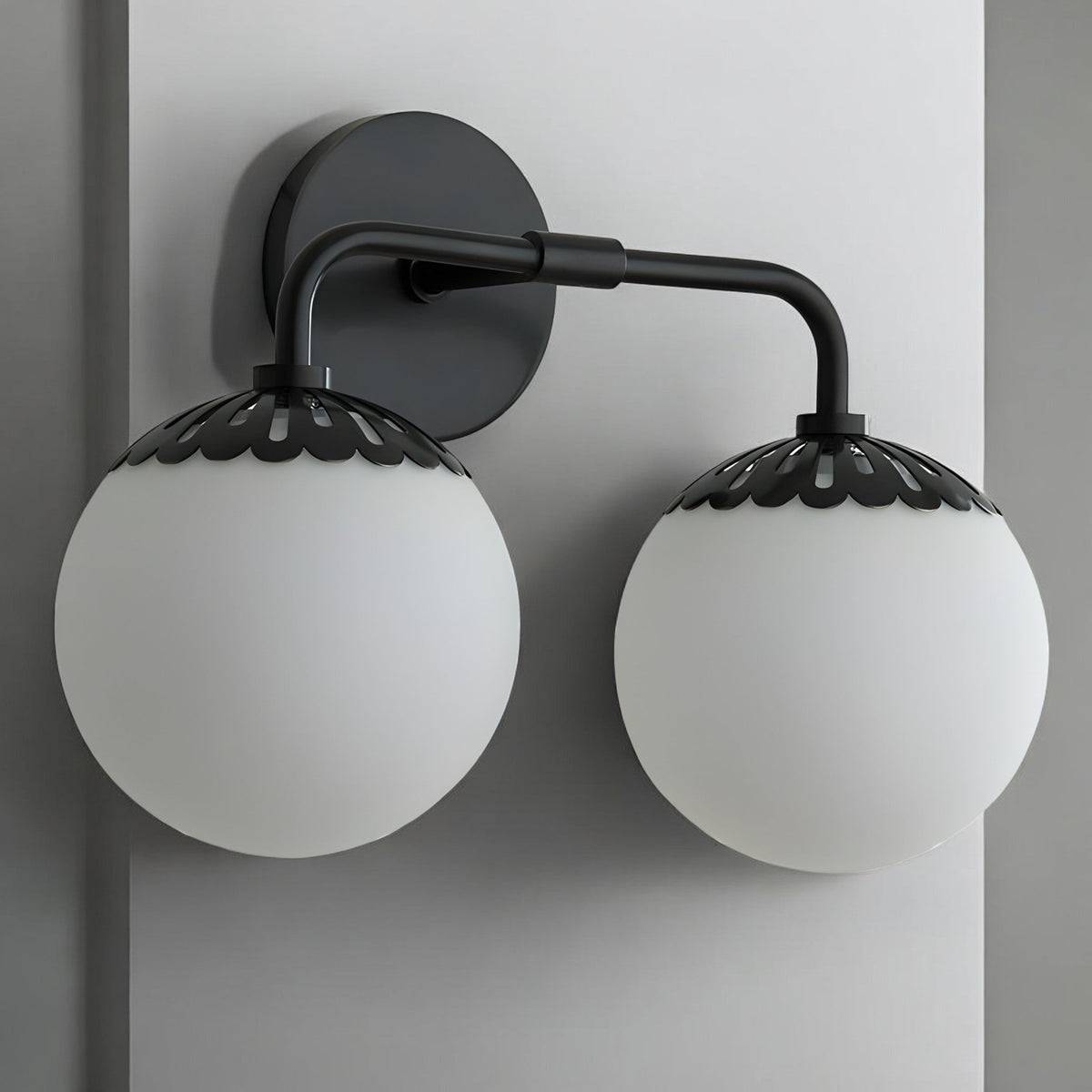 Lavisa - Modern Globe LED Wall Light