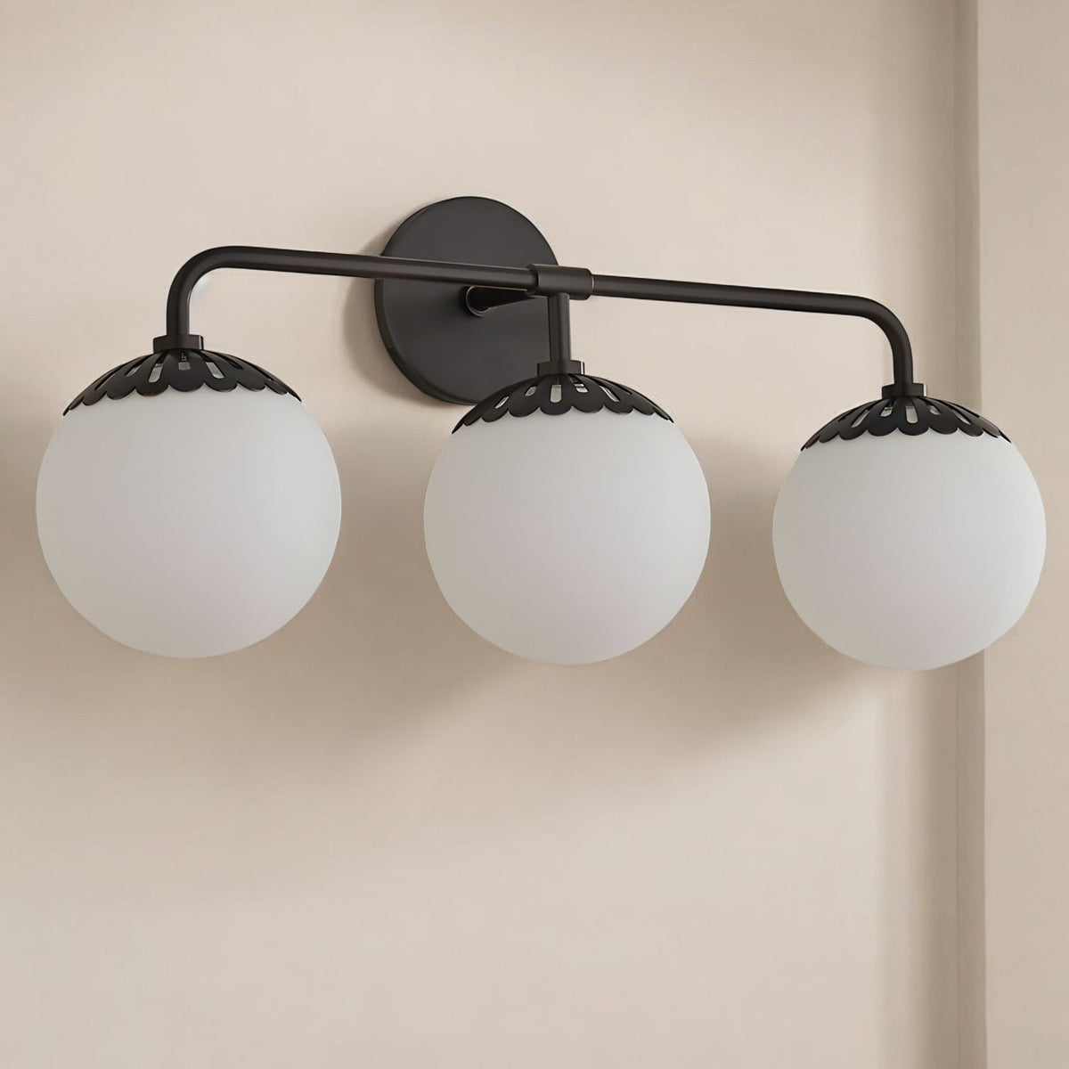 Lavisa - Modern Globe LED Wall Light