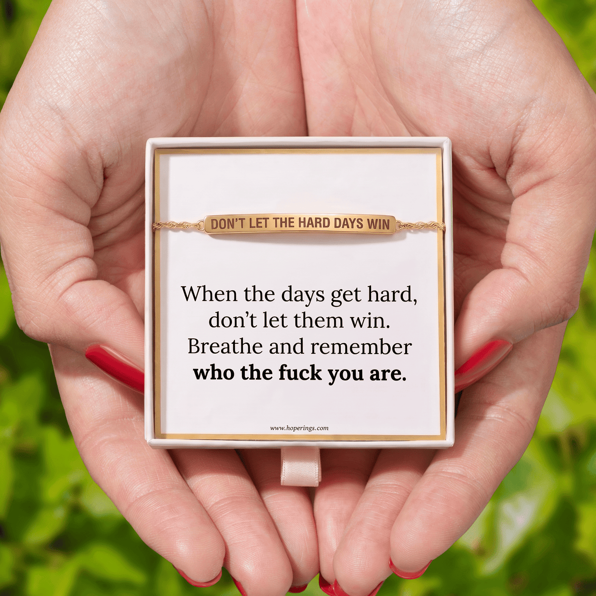 Lavisa - Affirmation Message Card Bracelet