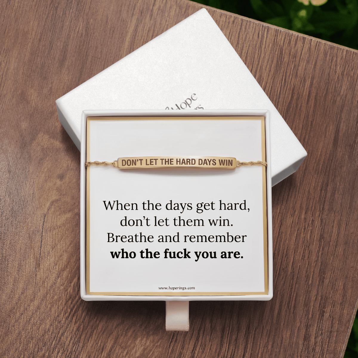 Lavisa - Affirmation Message Card Bracelet