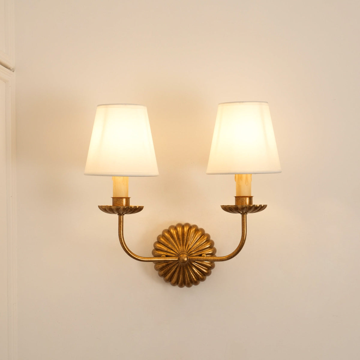 Lavisa - Vintage Sunburst Wall Light