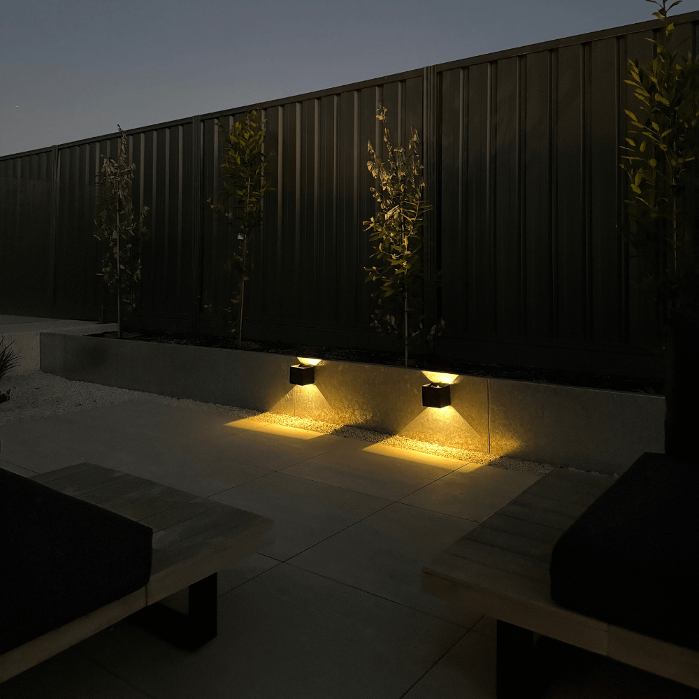 Lavisa - Rechargeable Outdoor LED Wall Light