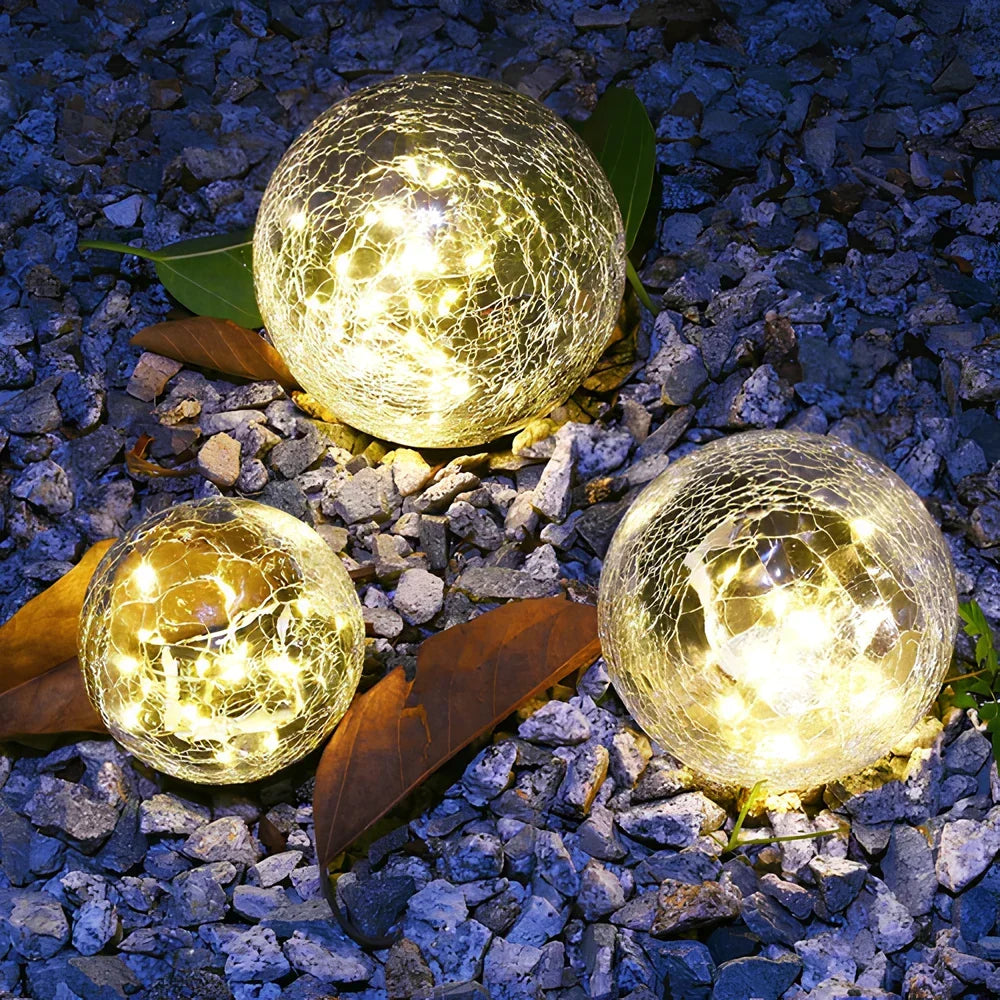 Lavisa - Solar Garden Lights Outdoor Waterproof Crackle Glass Globe