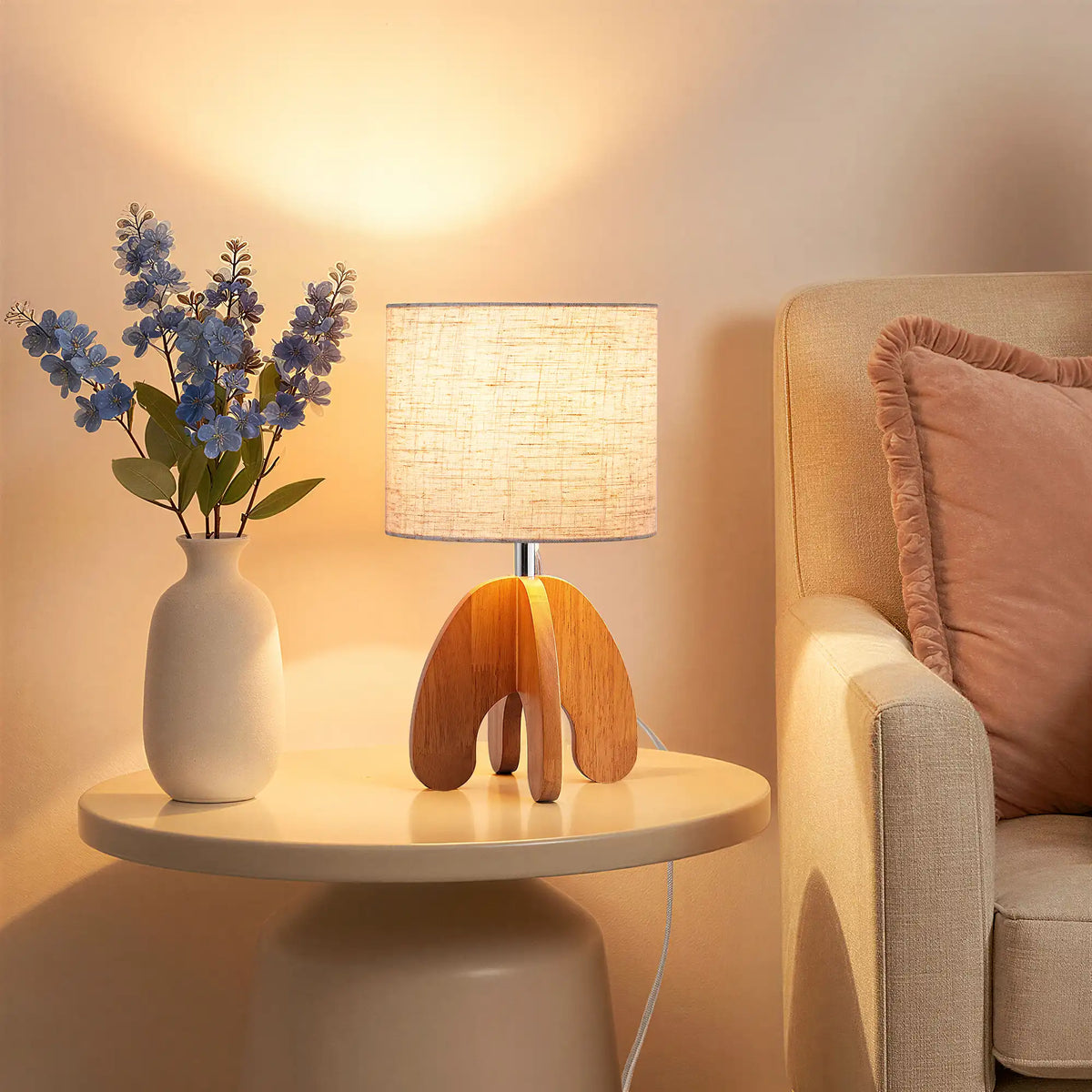 Lavisa - Minimalist Wood Base Bedside Table Lamp