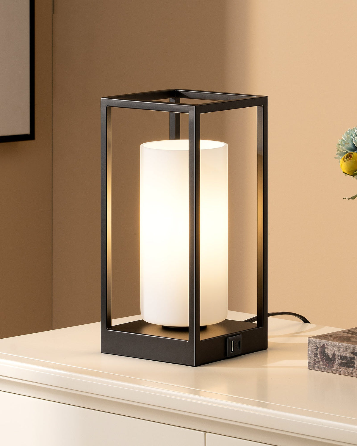 Lavisa - Touch Control Modern Table Lamp with Dual USB Ports