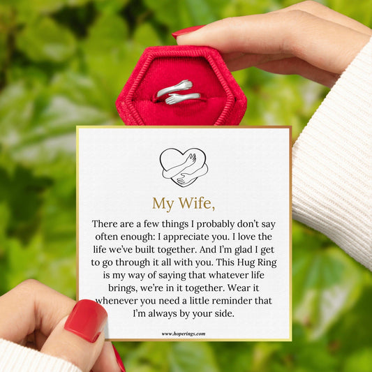 Lavisa - Husband and Wife Hug Ring
