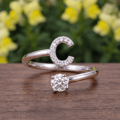 Lavisa - Adjustable Initial Ring