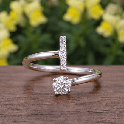 Lavisa - Adjustable Initial Ring