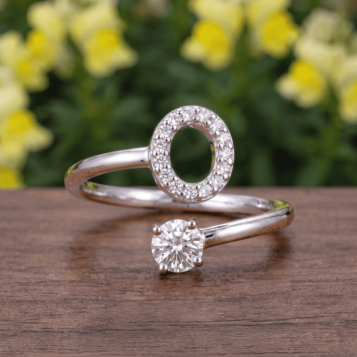 Lavisa - Adjustable Initial Ring