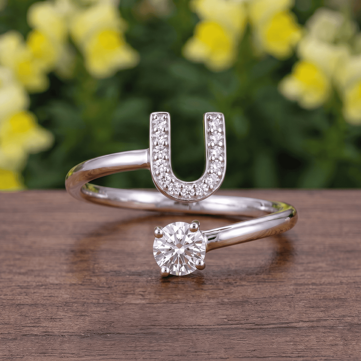 Lavisa - Adjustable Initial Ring