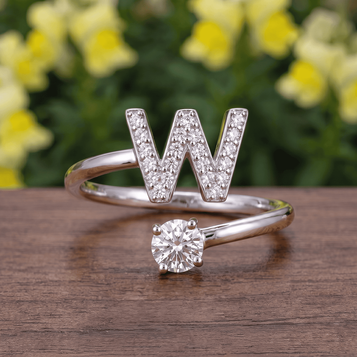 Lavisa - Adjustable Initial Ring