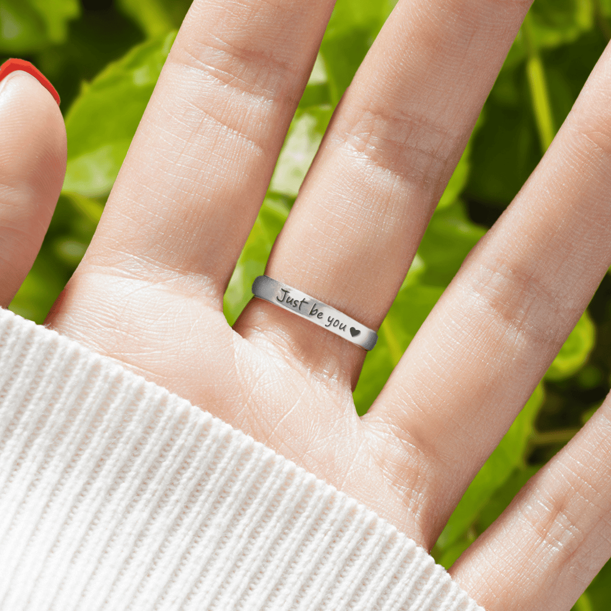 Lavisa - Adjustable Hug Ring For Women - Thoughtful Comfort Gift