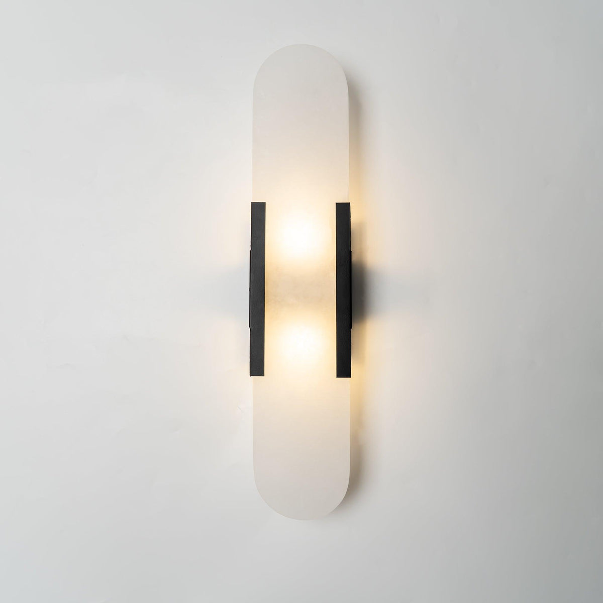Lavisa - Modern Elongated LED Wall Light - Linear Wall Fixture