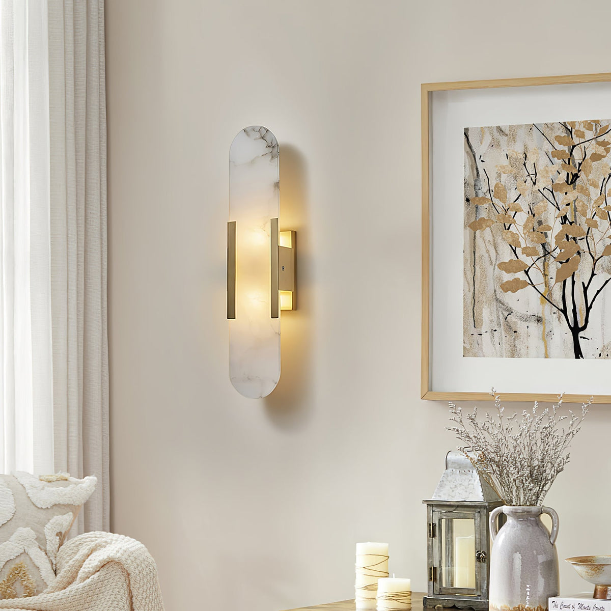 Lavisa - Modern Elongated LED Wall Light - Linear Wall Fixture