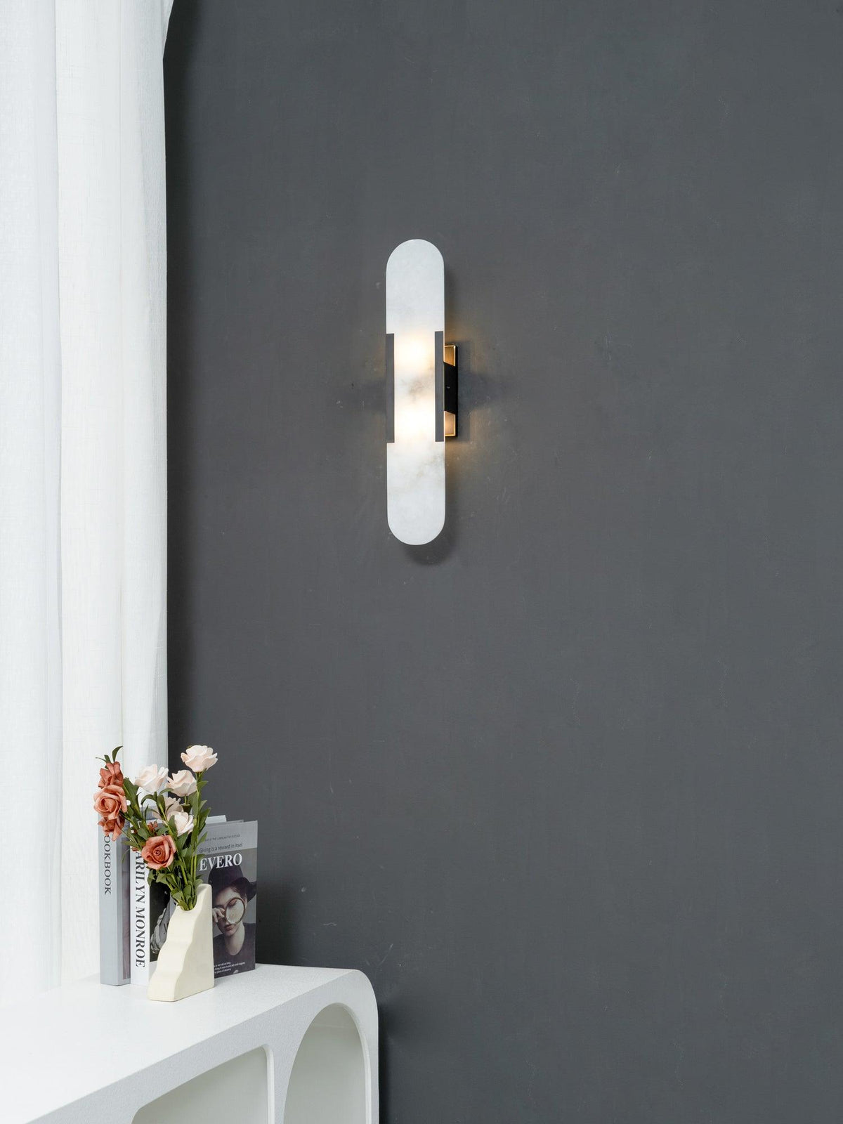Lavisa - Modern Elongated LED Wall Light - Linear Wall Fixture