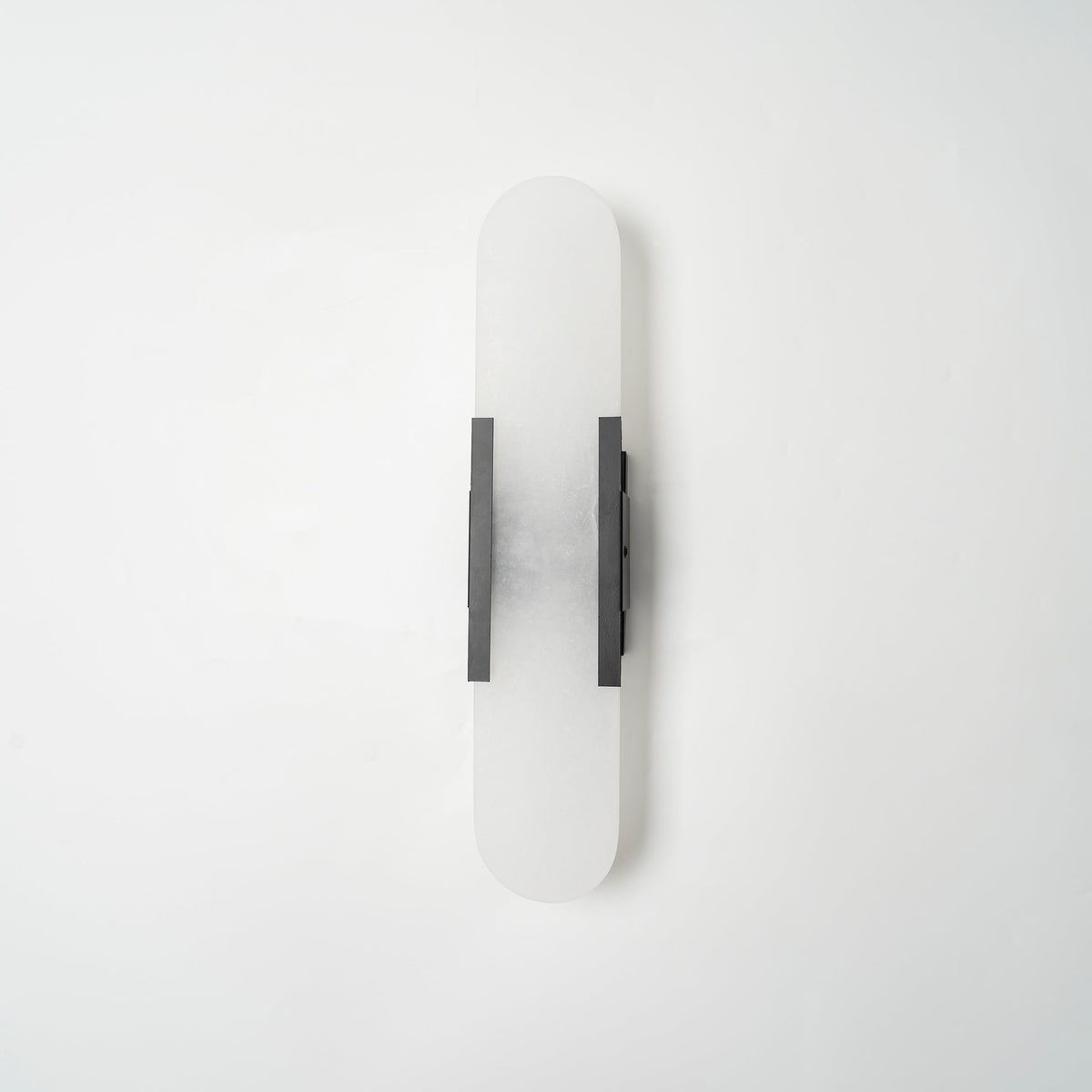 Lavisa - Modern Elongated LED Wall Light - Linear Wall Fixture