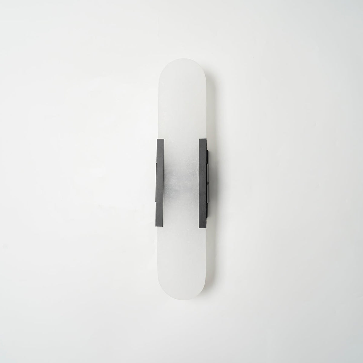 Lavisa - Modern Elongated LED Wall Light - Linear Wall Fixture