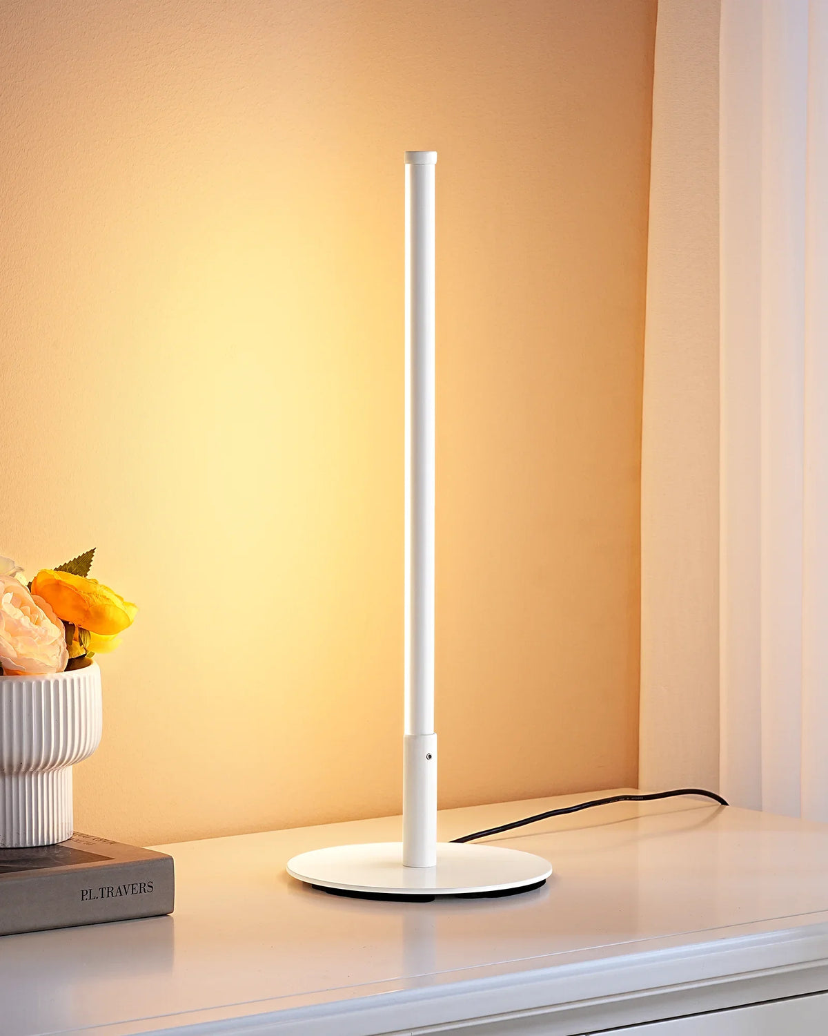 Lavisa - Modern Minimalist Dimmable LED Table Lamp