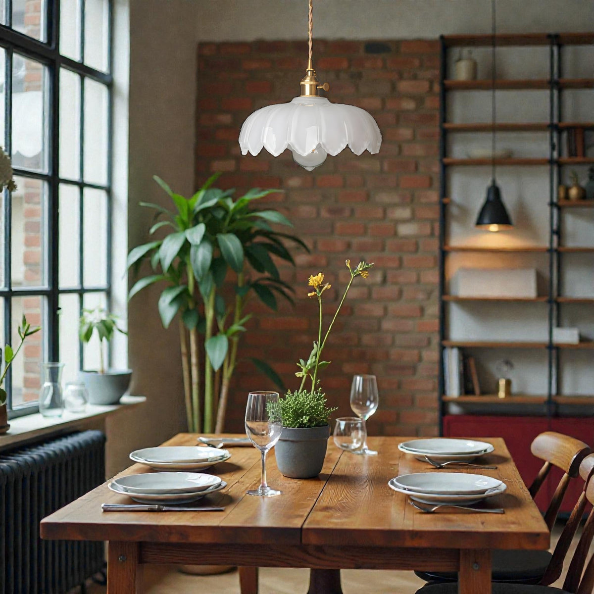 Lavisa - Vintage Scalloped Retro Pendant Light