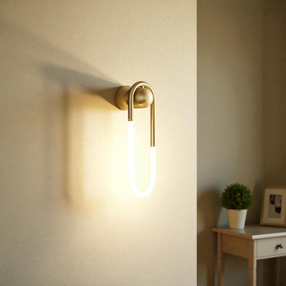 Lavisa - Modern Paperclip LED Wall Light