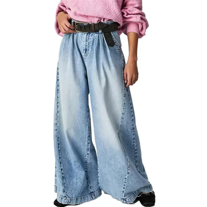 Lavisa - Pleated Wide Leg Denim Jeans