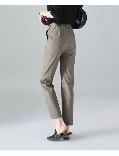 Lavisa - Slim Fit High-Waist Ankle Trousers