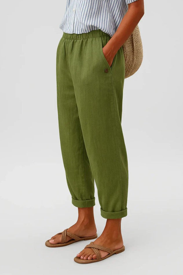 Lavisa - Women's High-Waisted Relaxed Trousers with Pockets