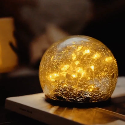 Lavisa - Solar Garden Lights Outdoor Waterproof Crackle Glass Globe