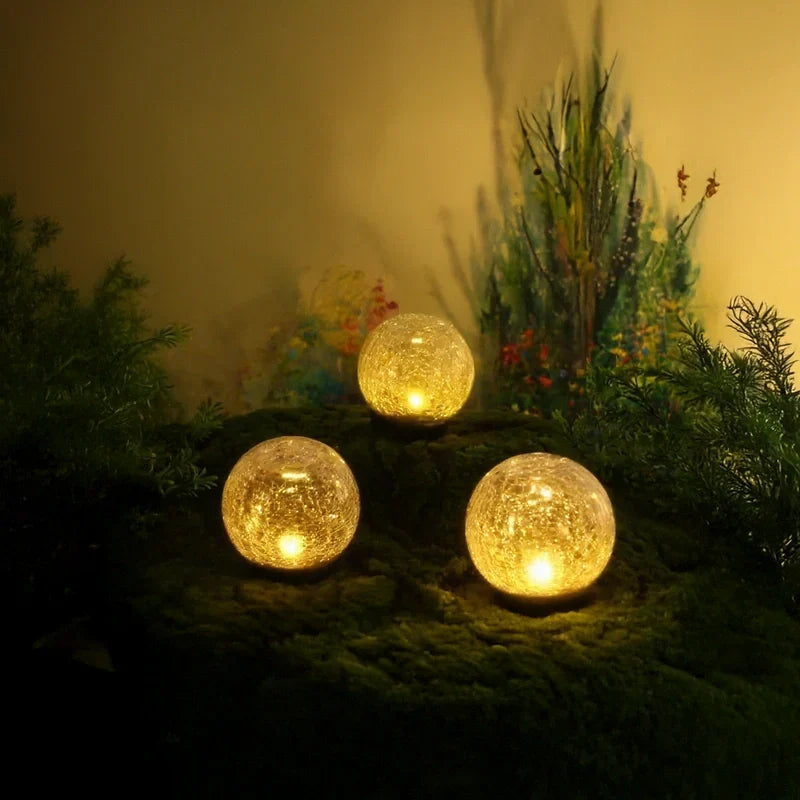 Lavisa - Solar Garden Lights Outdoor Waterproof Crackle Glass Globe
