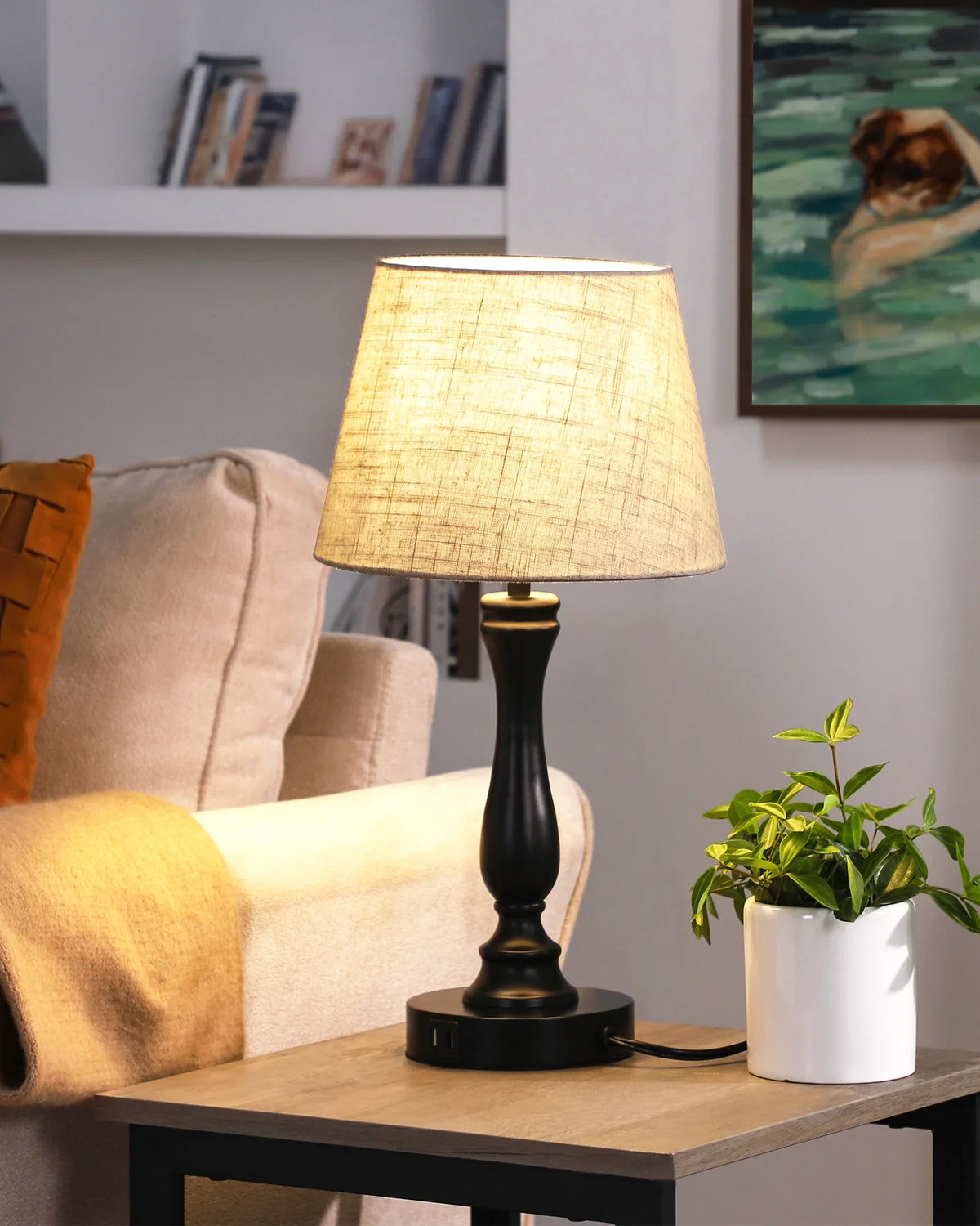 Lavisa - Modern Touch-Control Table Lamp with Dual USB Ports