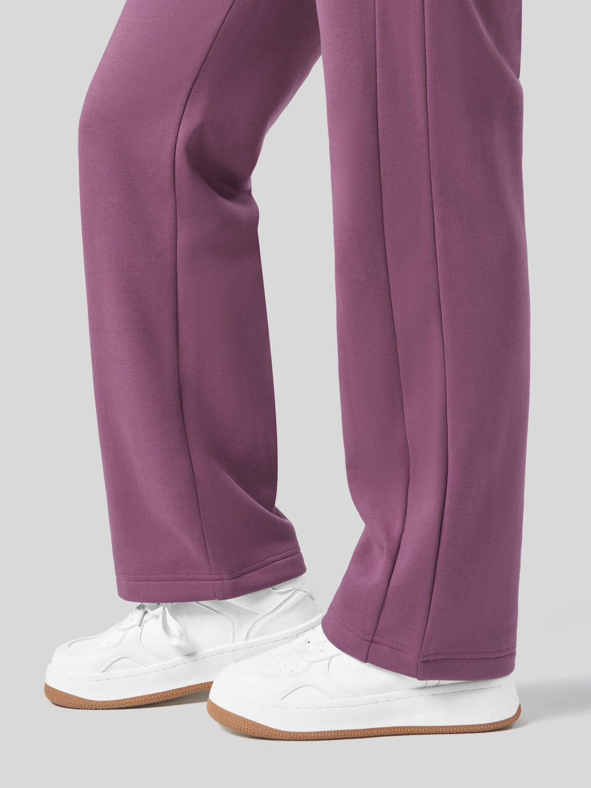 Lavisa - Women's Fleece Straight Leg Sweatpants - Cozy Warmth & Style