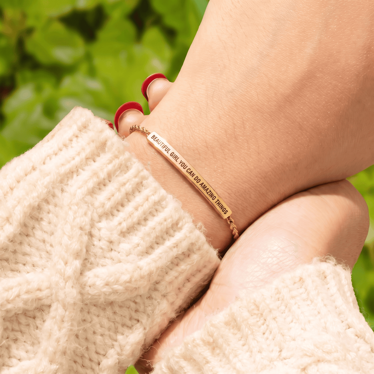 Lavisa - Motivational Message Card Bracelet