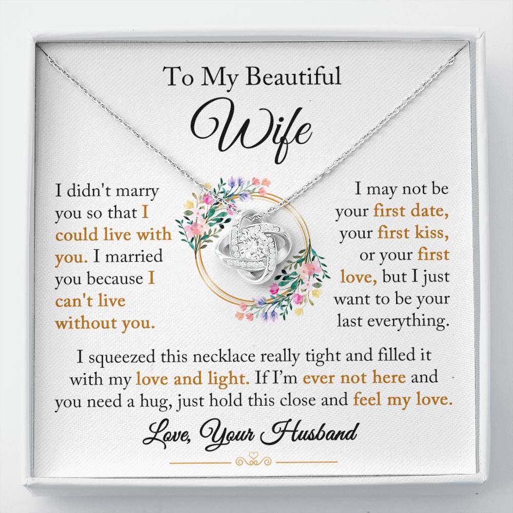 Lavisa - Interlocking Love Knot Necklace