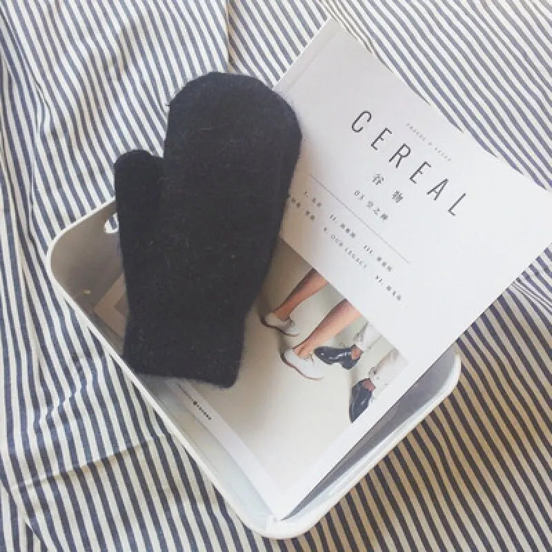 Lavisa - Cashmere Knit Winter Mittens with Faux Fur Trim