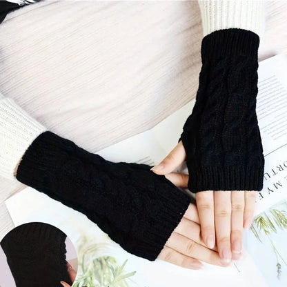 Lavisa - Knit Women's Winter Fingerless Gloves