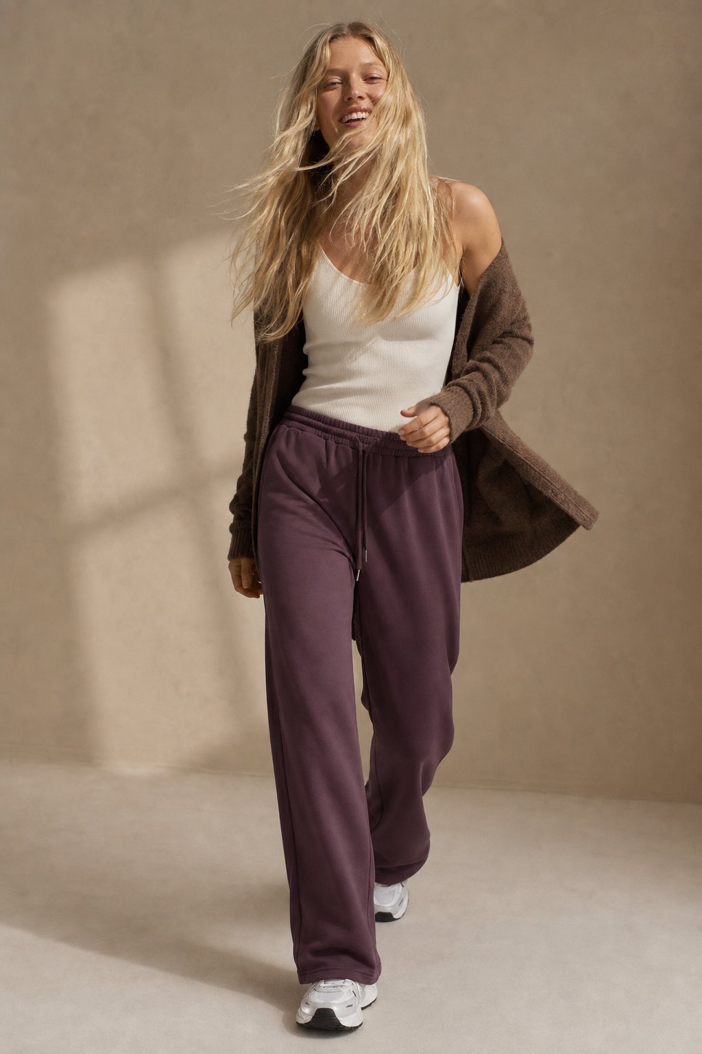 Lavisa - High Rise Straight Leg Active Pants