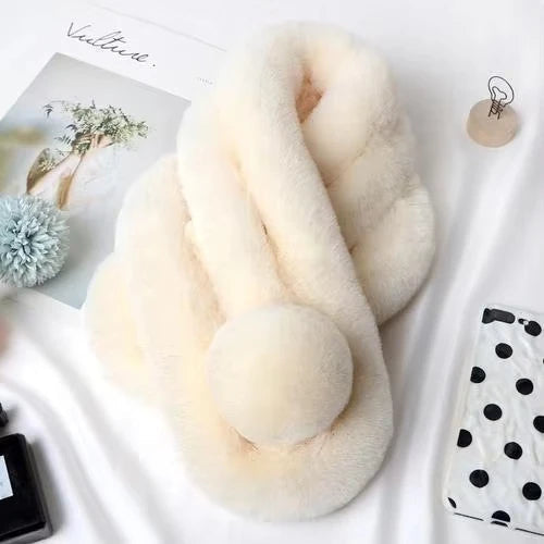 Lavisa - Plush Faux Fur Winter Scarf