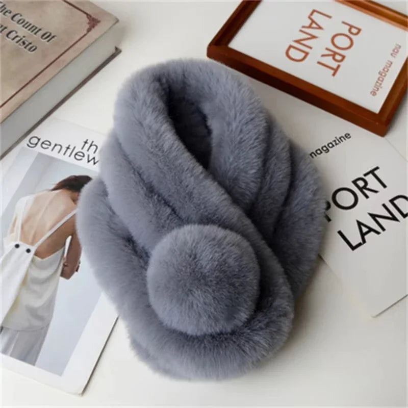 Lavisa - Plush Faux Fur Winter Scarf